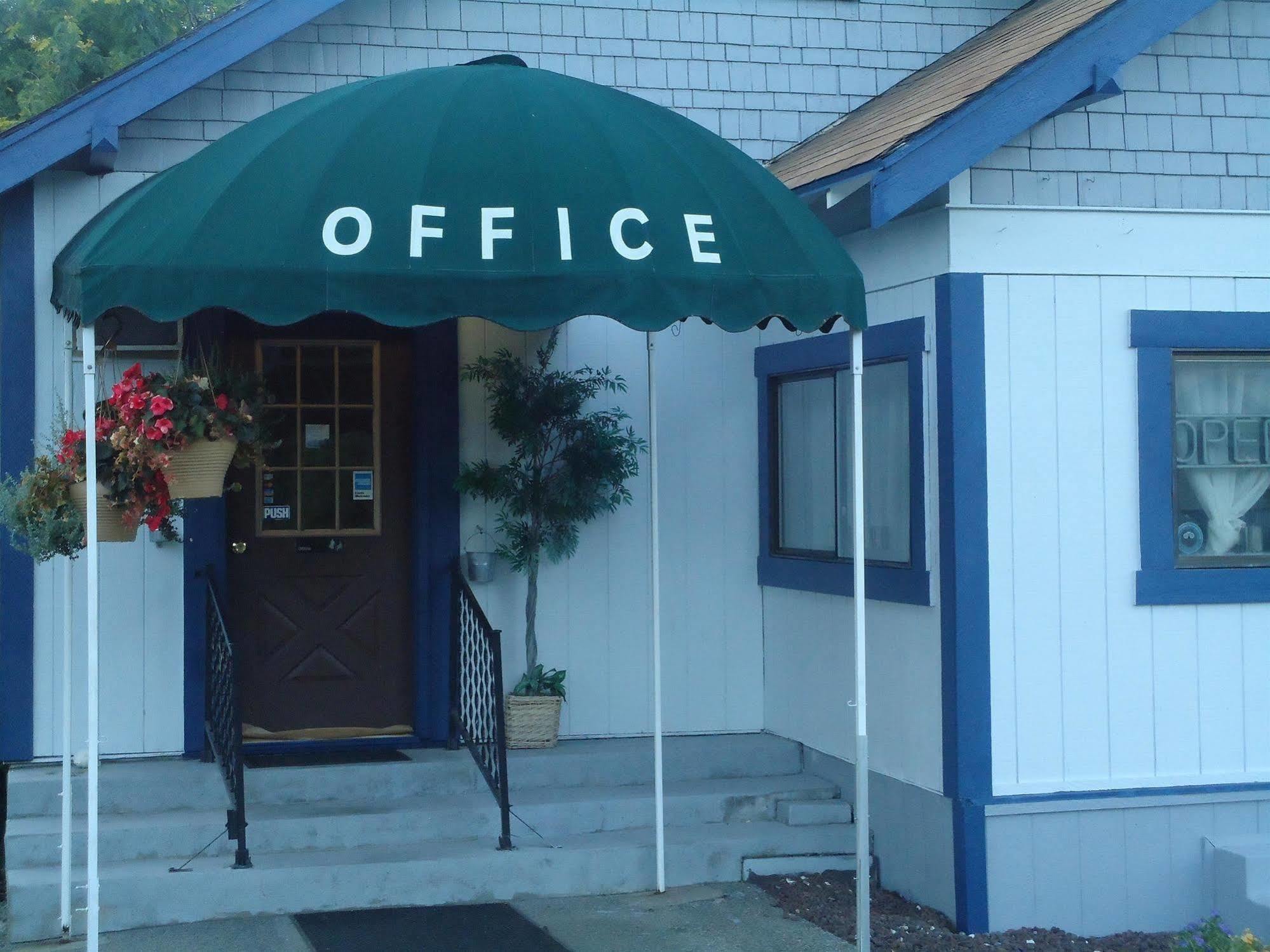 Blue Mountain Motel Okanogan Exterior foto